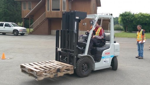 Engaging A Forklift Rental Company